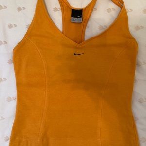 NIKE crop top/sports bra